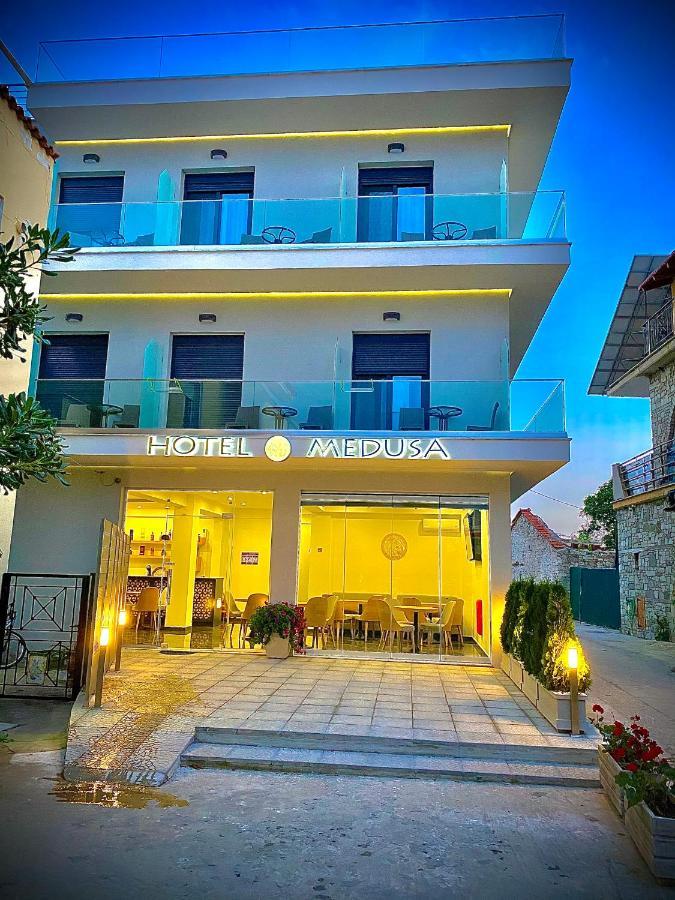 Ormos Prinou  Hotel Medusa מראה חיצוני תמונה