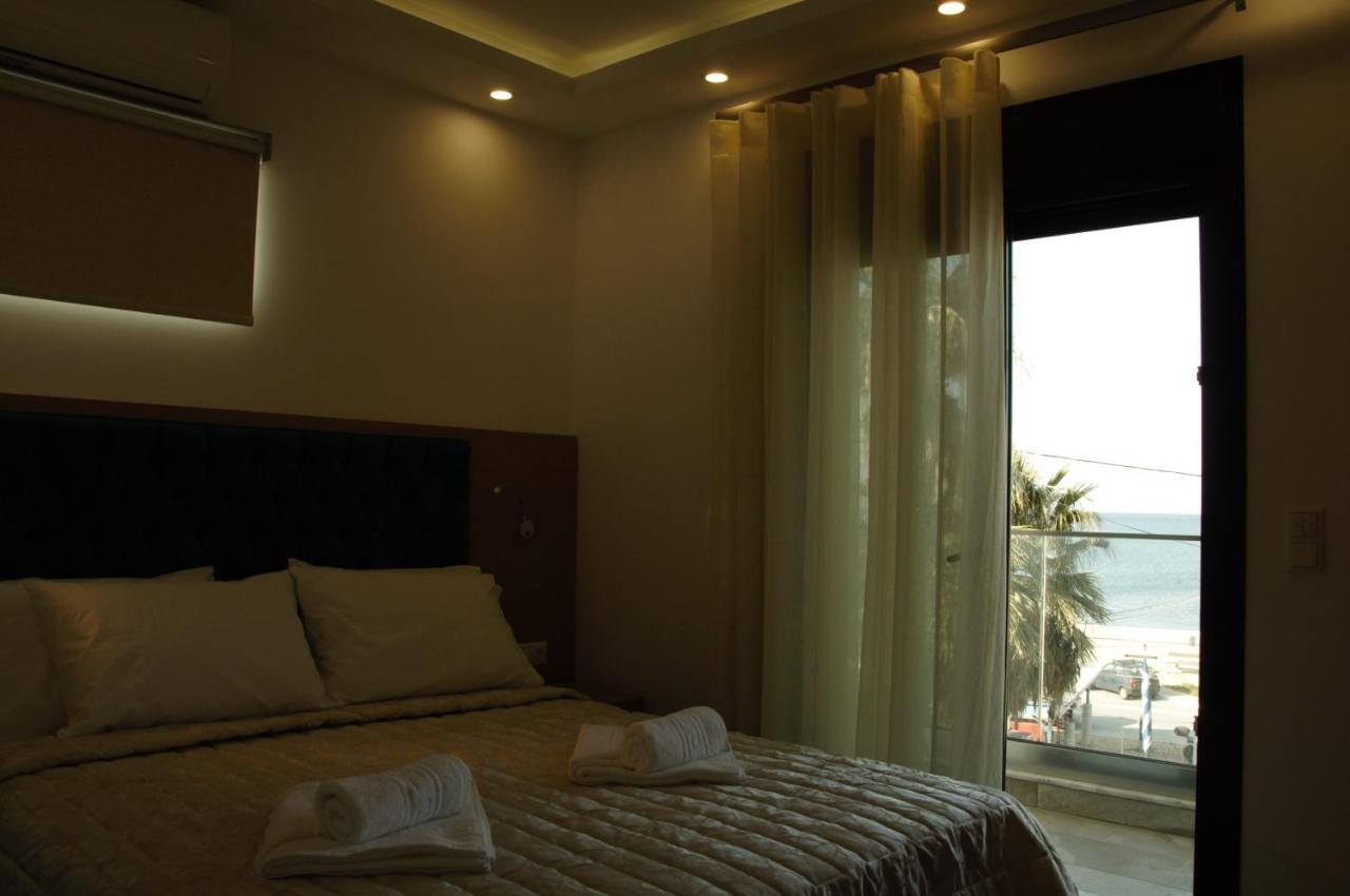 Ormos Prinou  Hotel Medusa מראה חיצוני תמונה