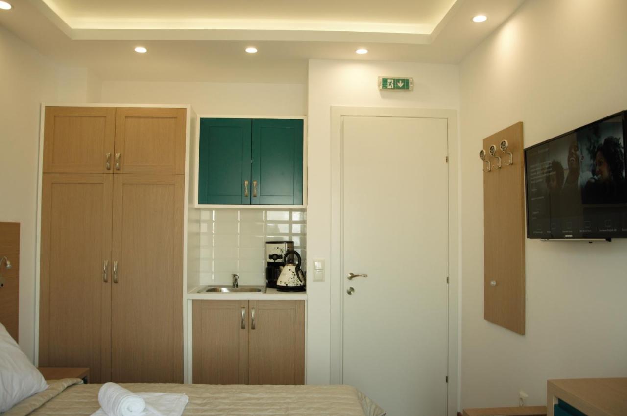 Ormos Prinou  Hotel Medusa מראה חיצוני תמונה
