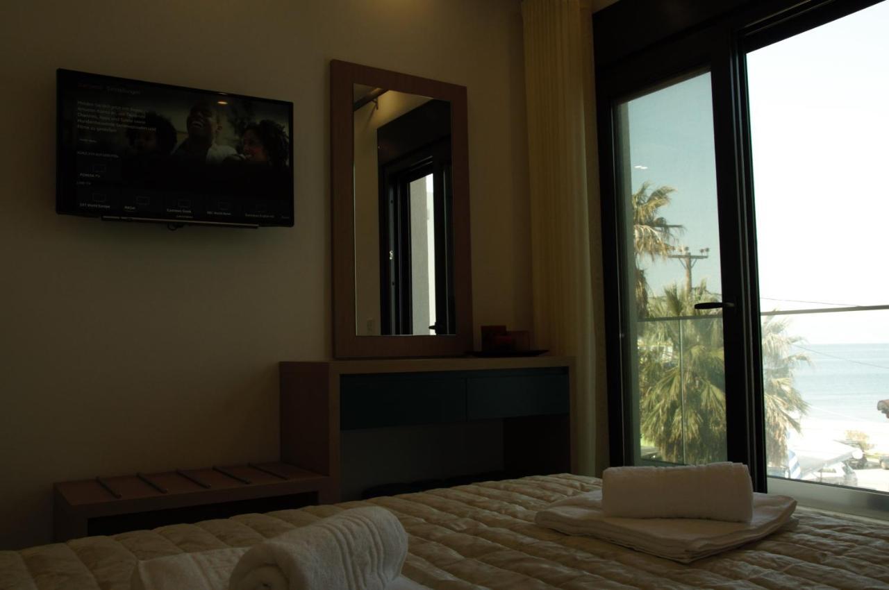 Ormos Prinou  Hotel Medusa מראה חיצוני תמונה