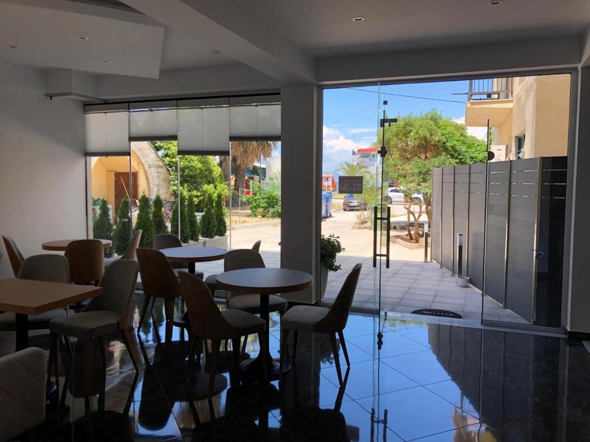 Ormos Prinou  Hotel Medusa מראה חיצוני תמונה