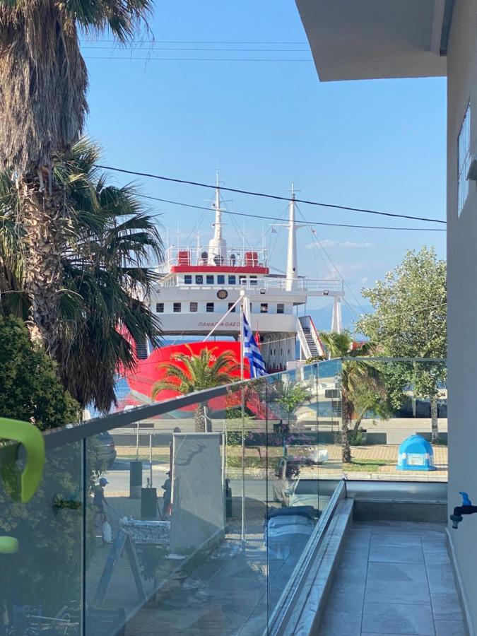 Ormos Prinou  Hotel Medusa מראה חיצוני תמונה
